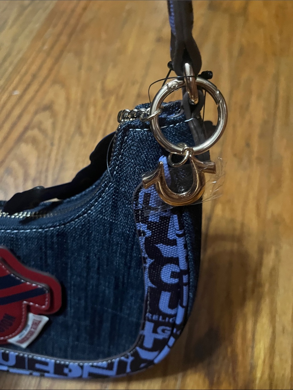 NWT True Religion Denim Shoulder Bag with Red Crest and Two Charms - Picture 6 of 14